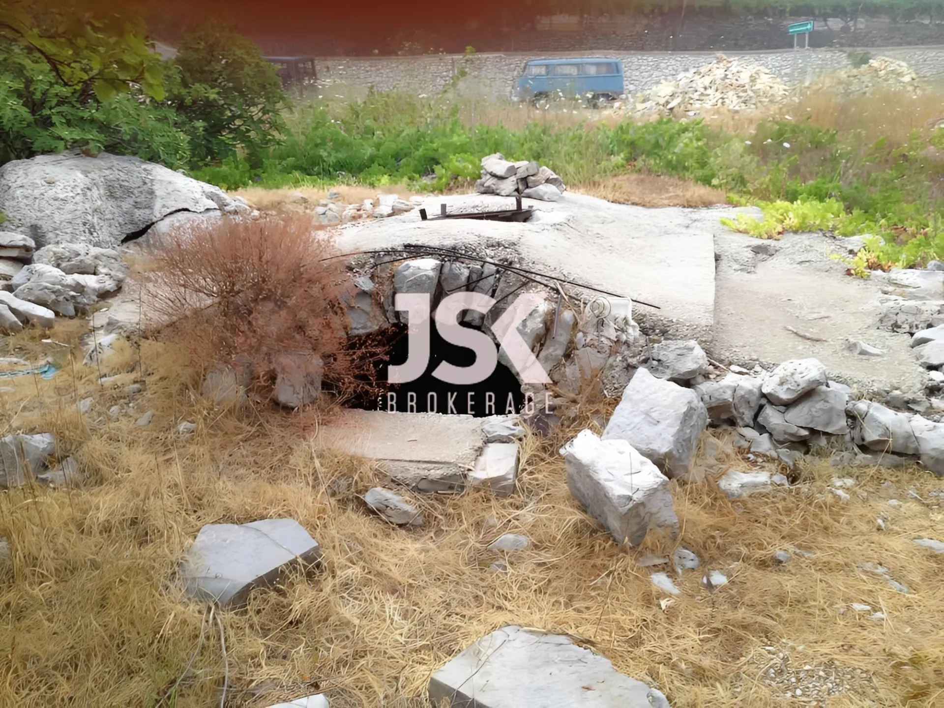 Land for Sale in Kfar Aaqab, Lebanon