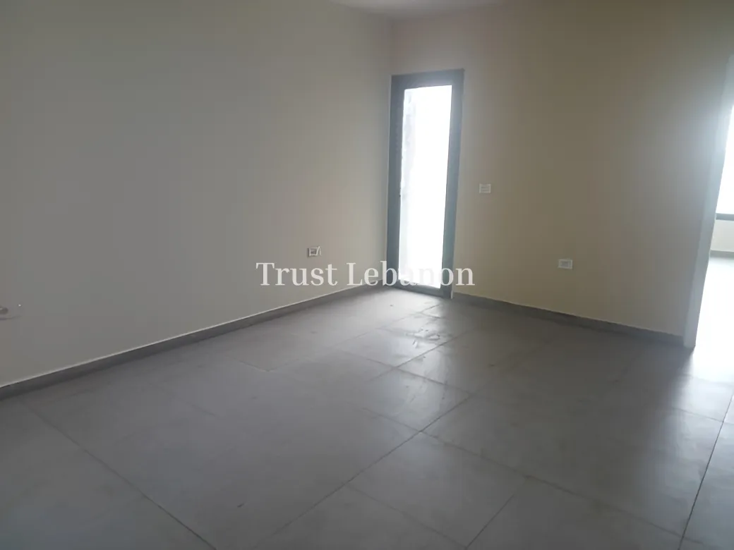 Office for rent in Hadath, Lebanon