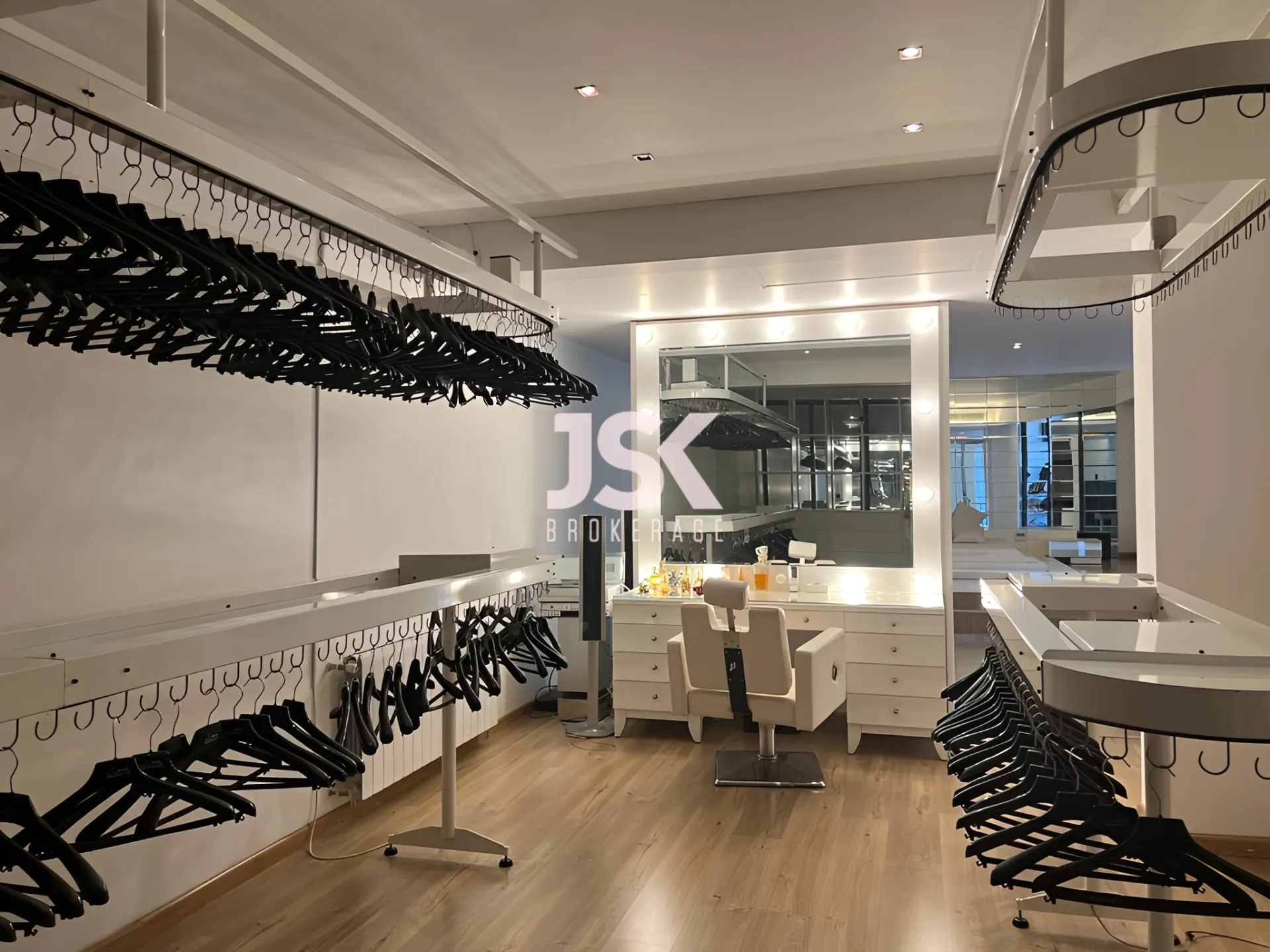 Apartment for Sale in Saifi Village