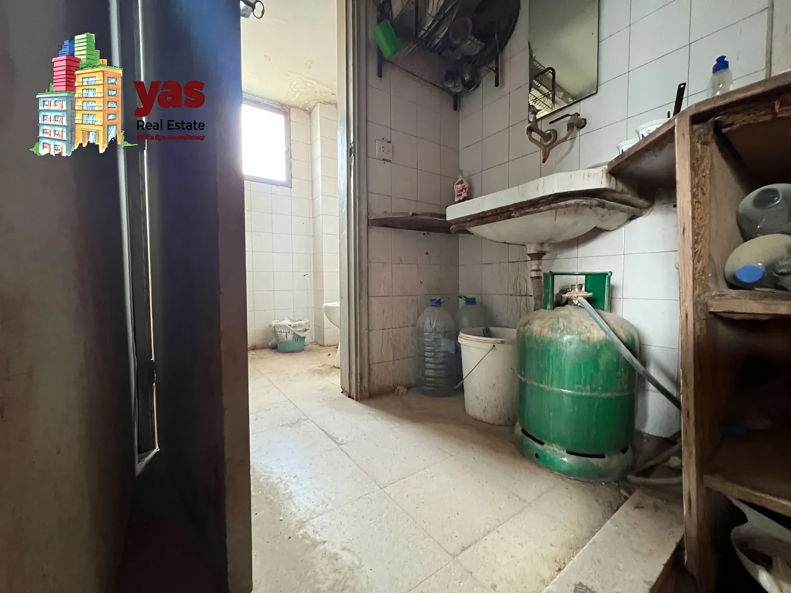 Warehouse for Rent in Adonis