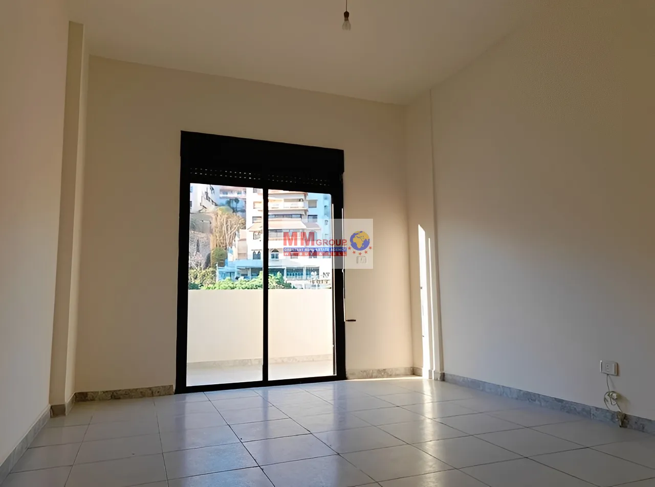 Apartment for Sale in Ain Saade