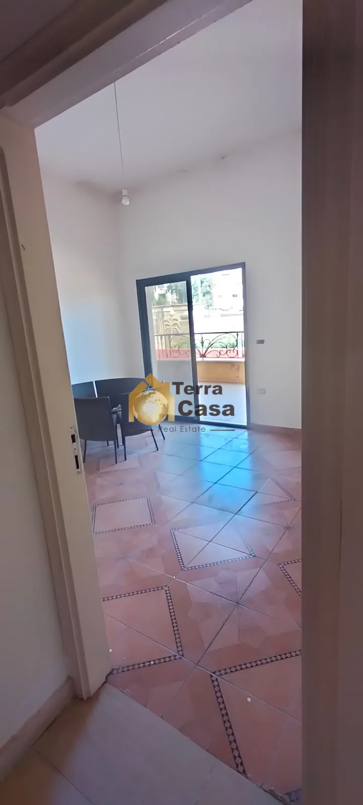 Apartment for Sale in Qob Elias