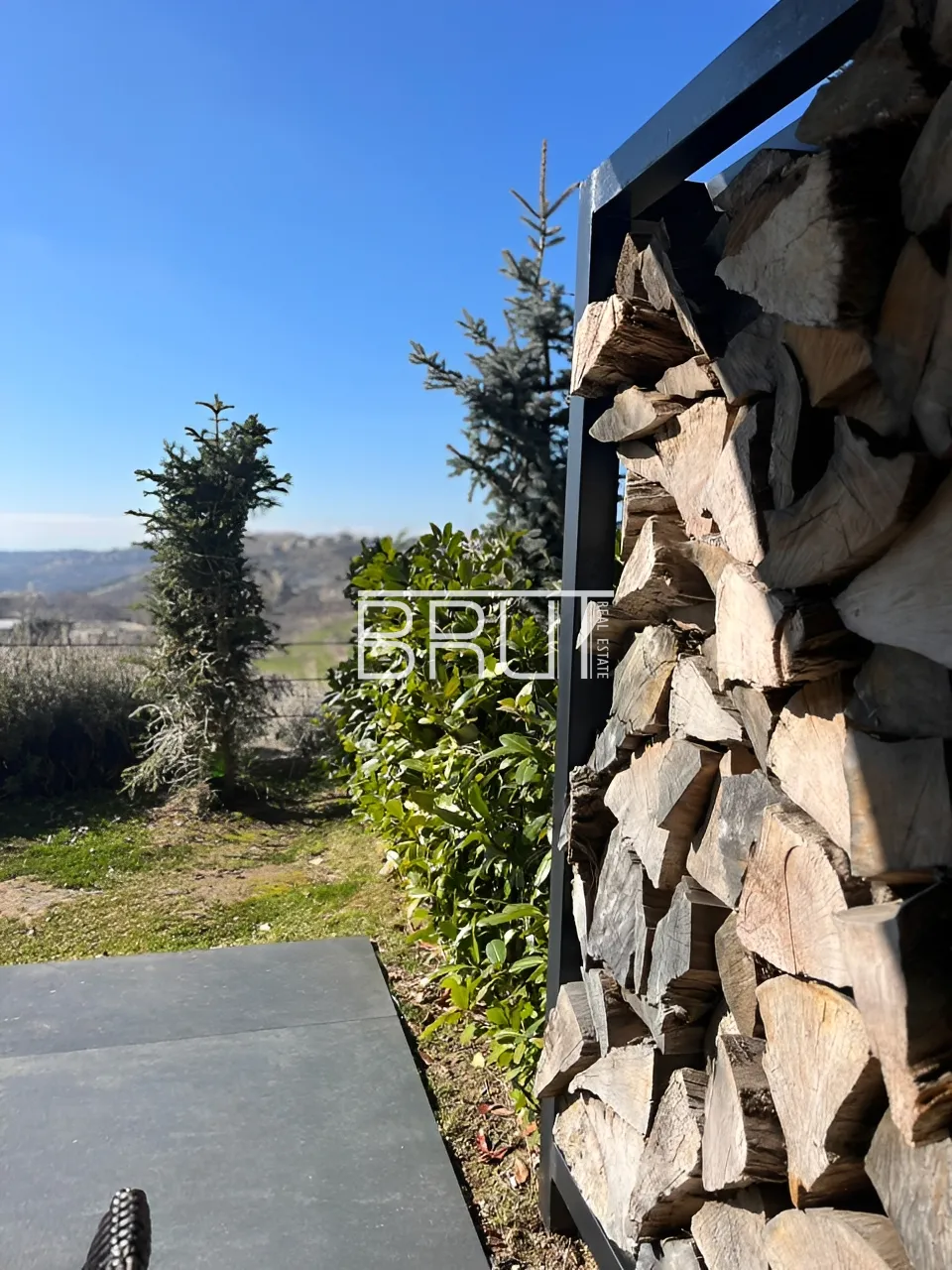 Chalet for Sale in Faqra