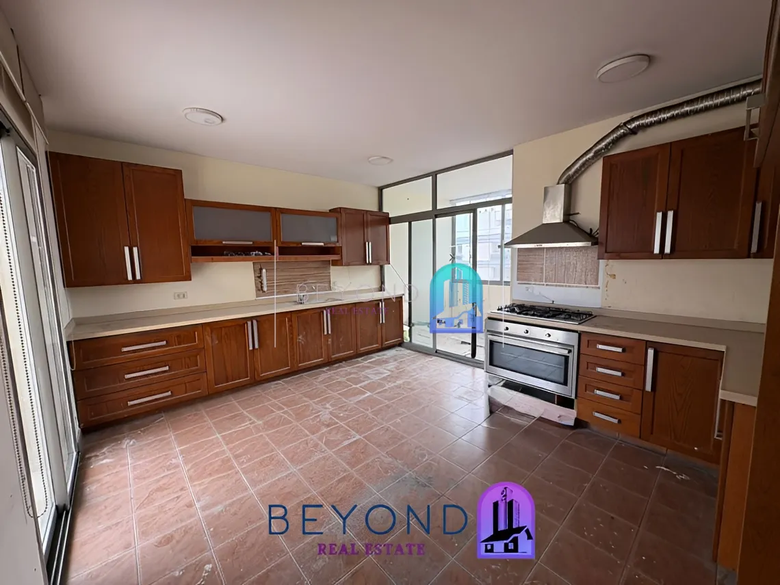 Duplex for rent in Kraytem, Beirut, Lebanon