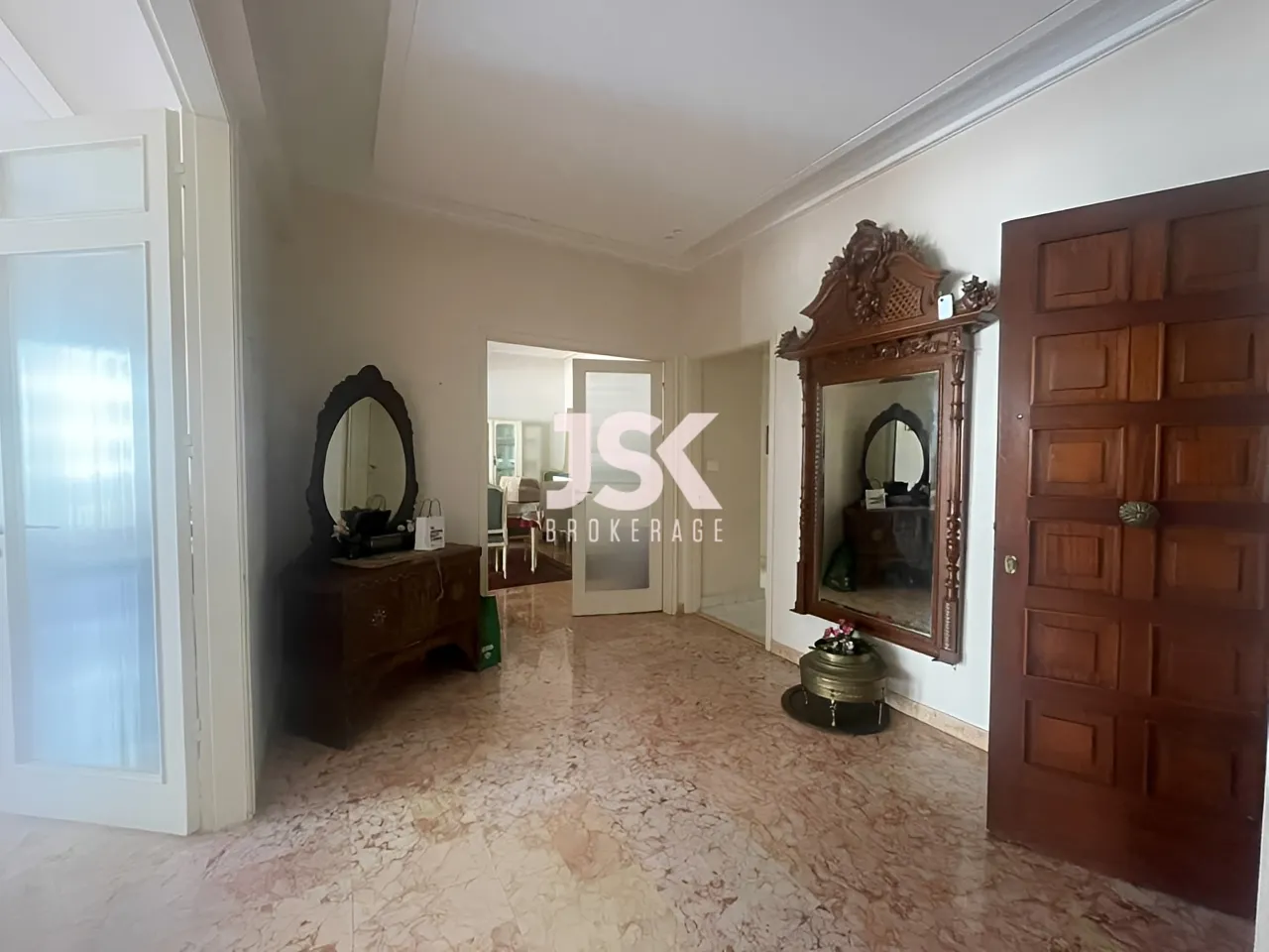 Apartment for Sale in Ras