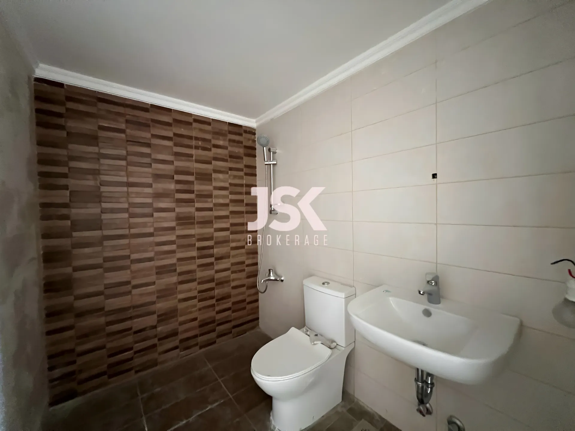 Apartment for Sale in Blat