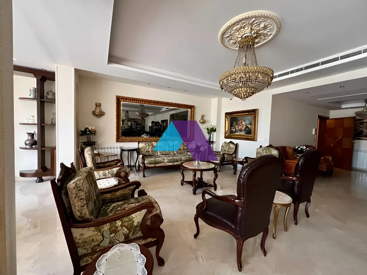 Apartment for Sale in Adma w Dafnah - 3 bed, 4 bath