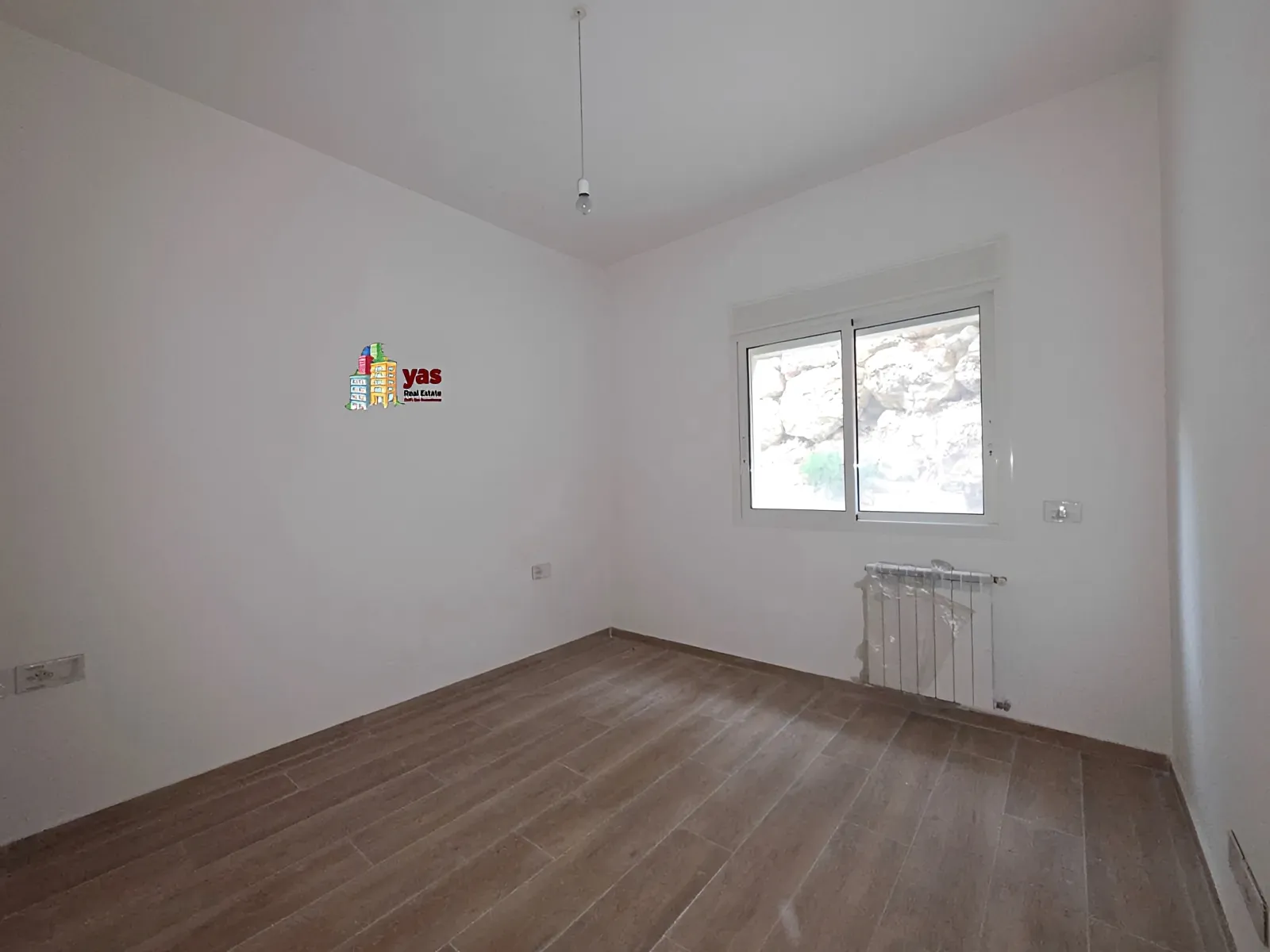Apartment for Sale in Ballouneh