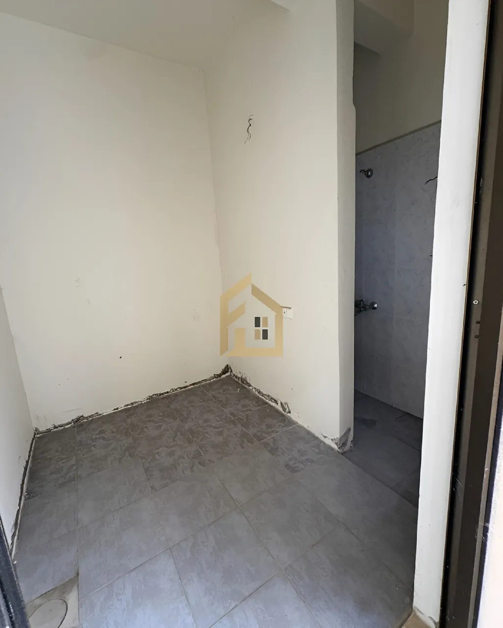 Apartment for sale in Mazraat Yachoua, Lebanon