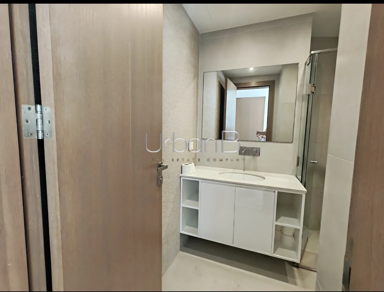 Apartment for rent in Sursock, beirut, lebanon