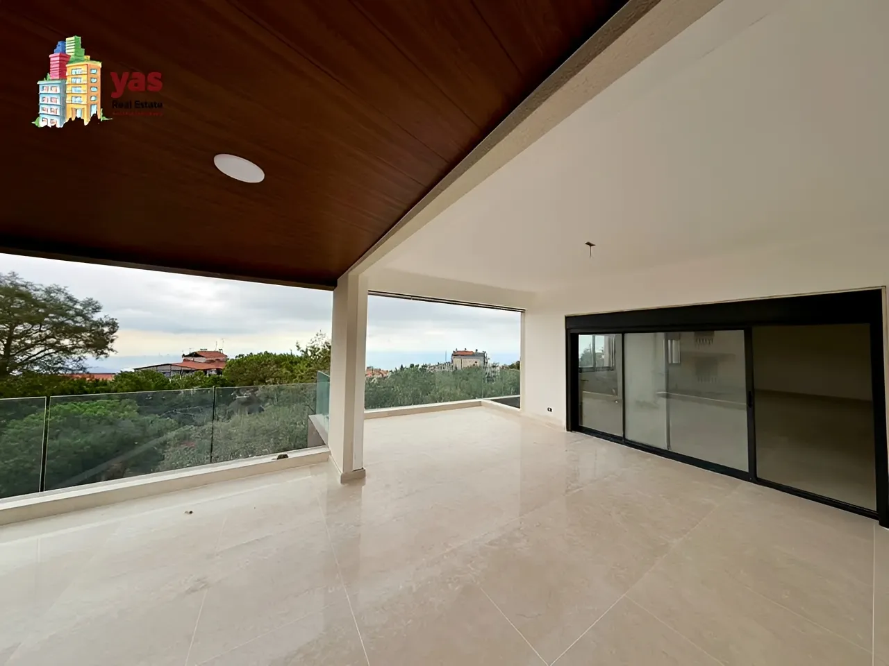 Apartment for Sale in Ballouneh