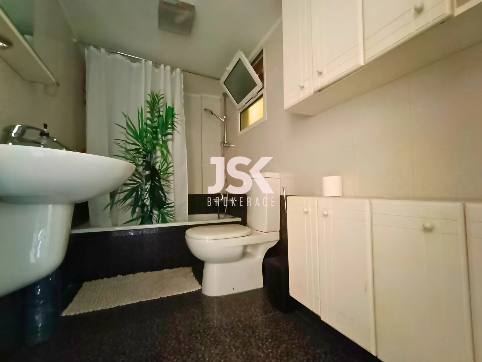 Apartment for Rent in Achrafieh