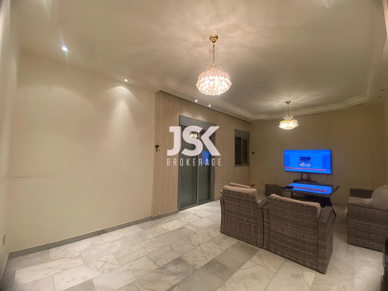 Apartment for Sale in Mar Elias - 3 bed, 3 bath