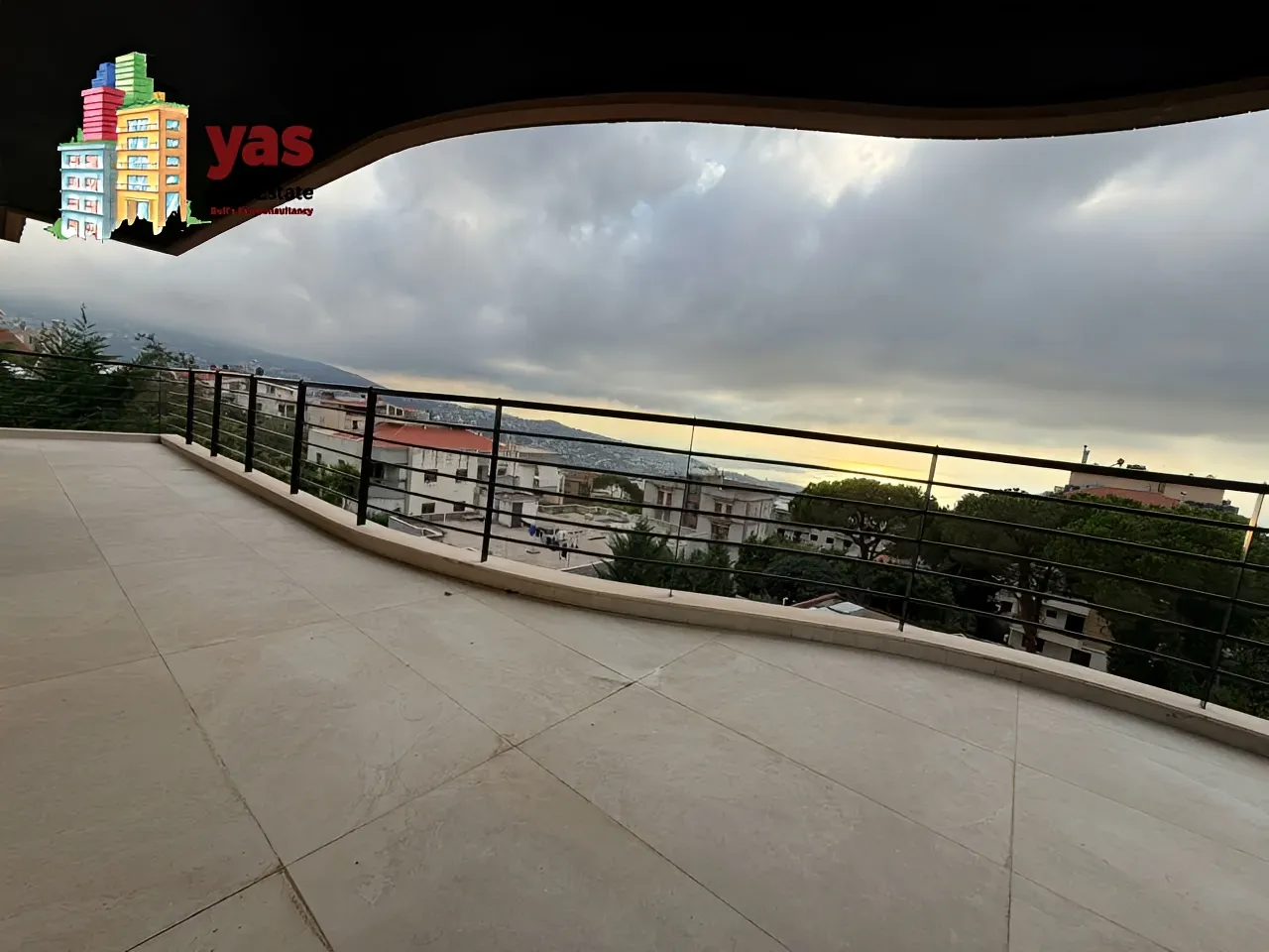 Apartment for Sale in Ballouneh