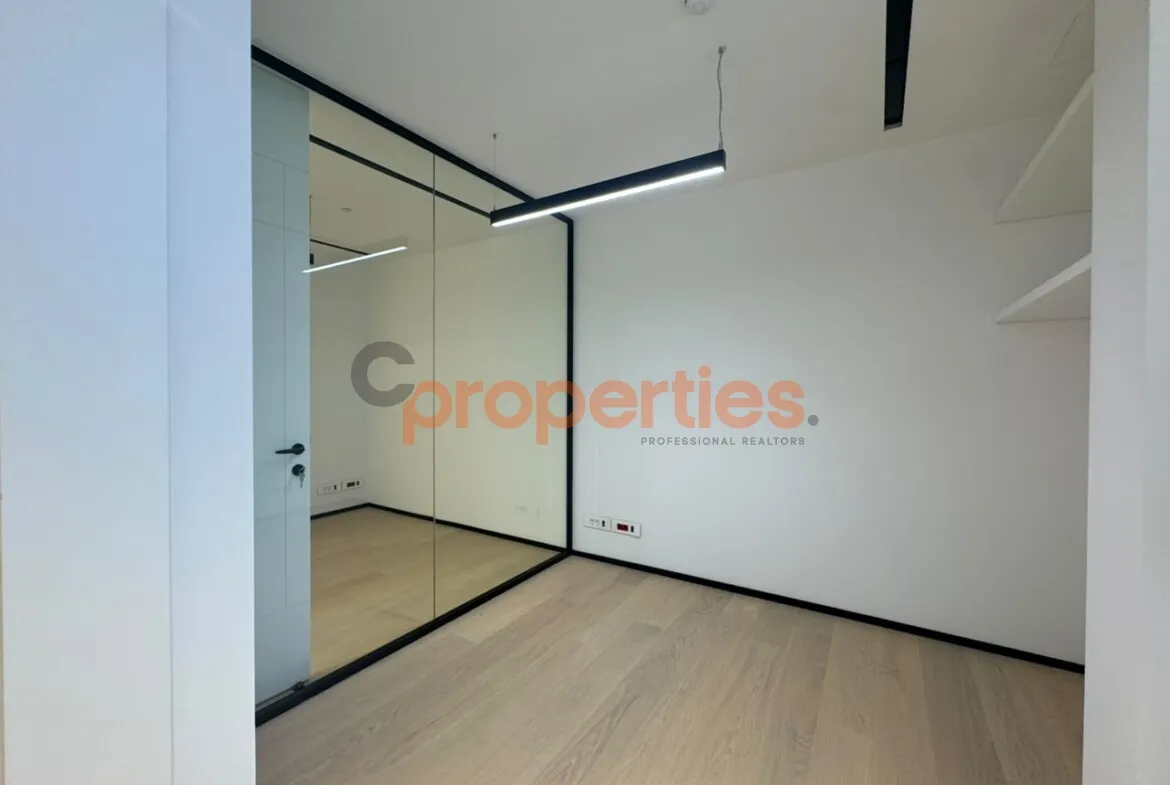 Office for Rent in Horch Tabet