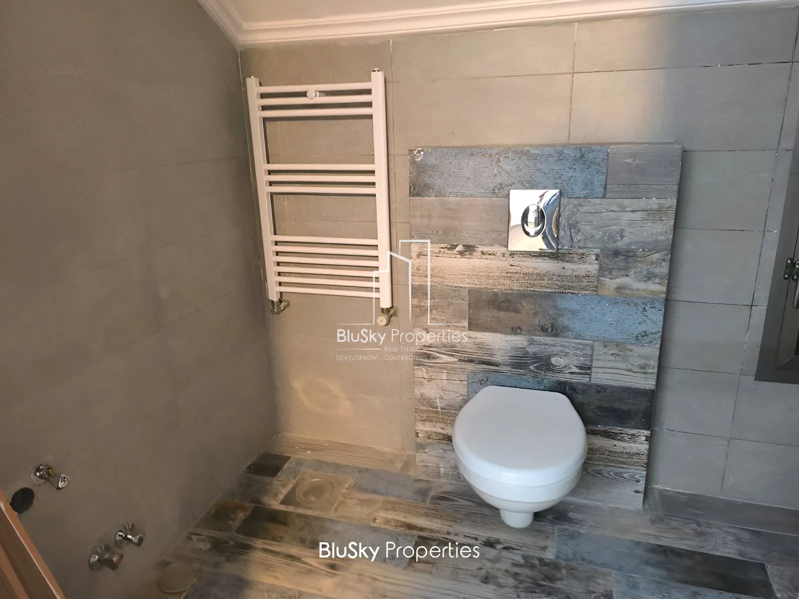 Duplex for Sale in Hbous