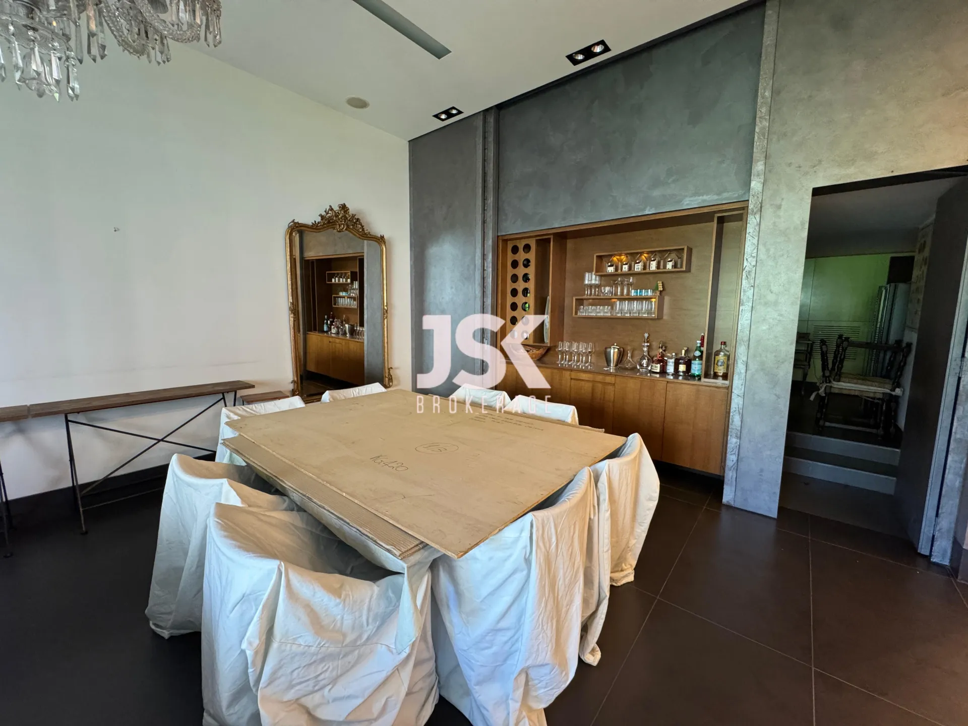 Apartment for Sale in Ras