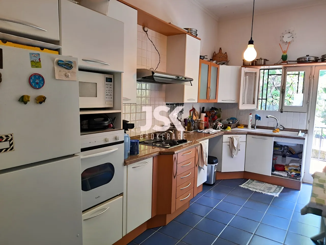 Apartment for Rent in Ballouneh