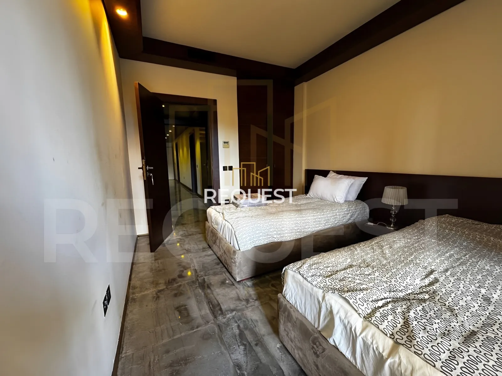 Apartment for rent in Ain El Mraiseh