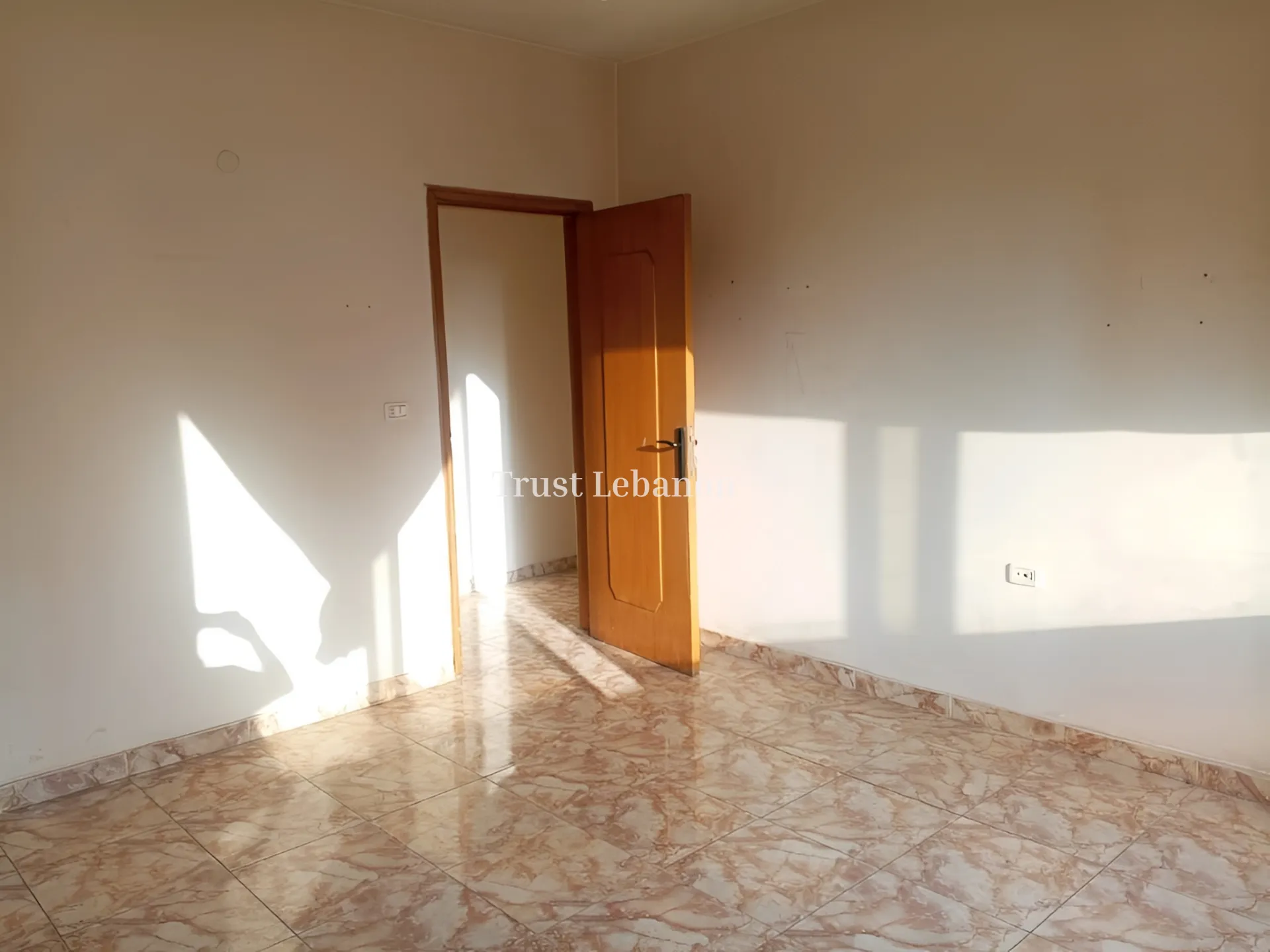 Apartment for Rentin Hamra, Beirut, Lebanon - 3 bed, 3 bath