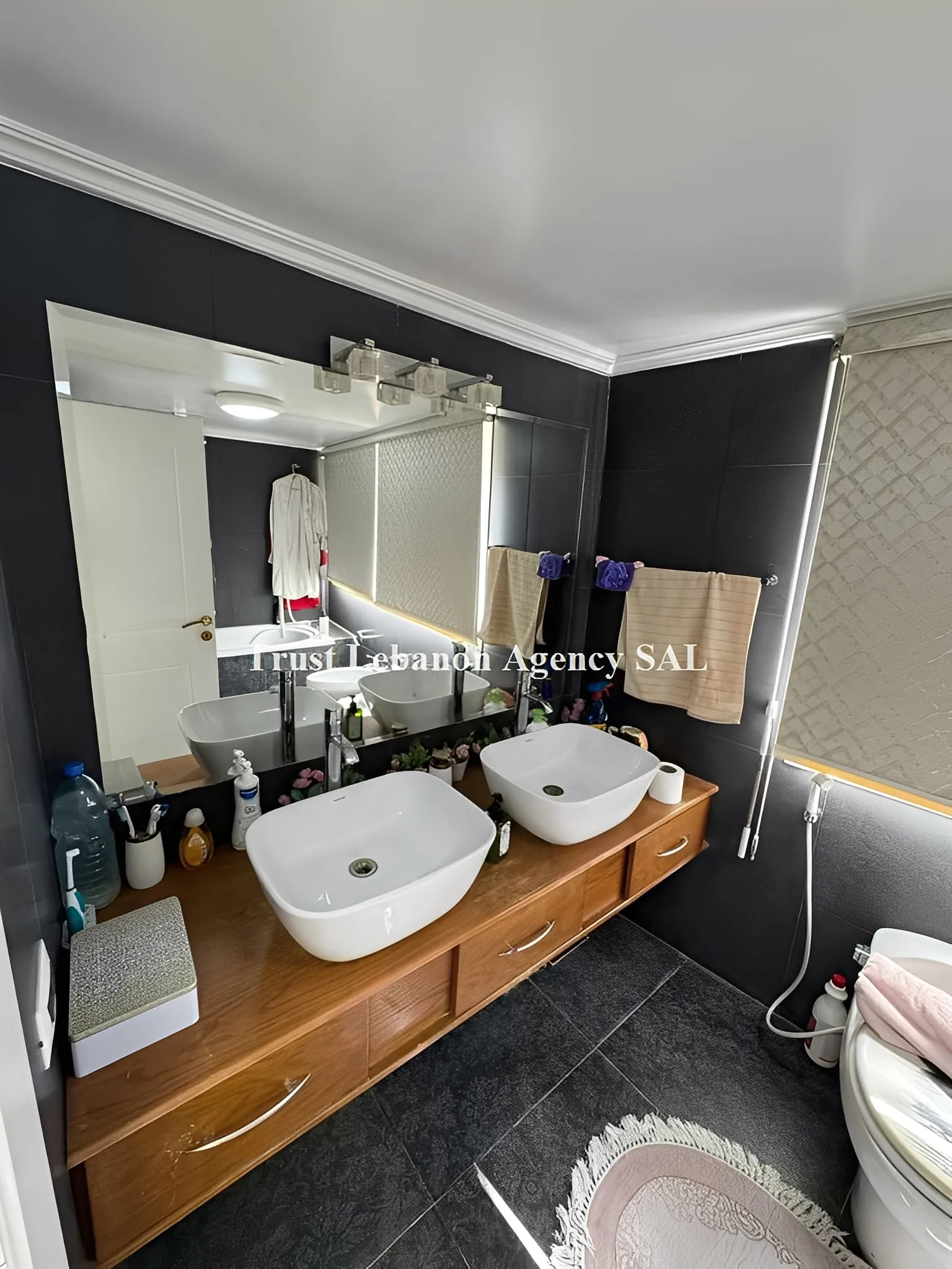 Villa for Rent in Baabda - 3 bed, 5 bath