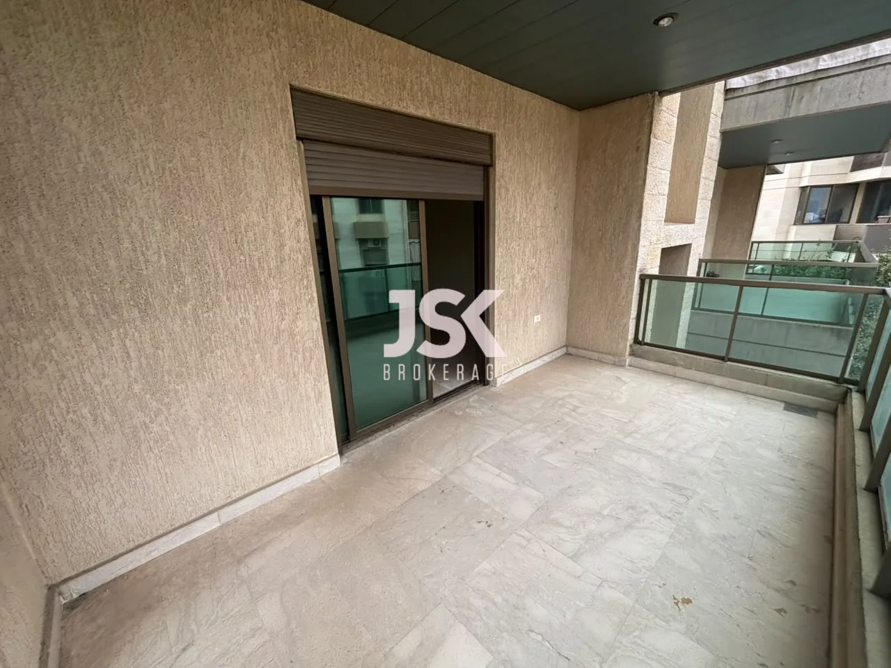 Apartment for Rent in Mazraat Yachoua