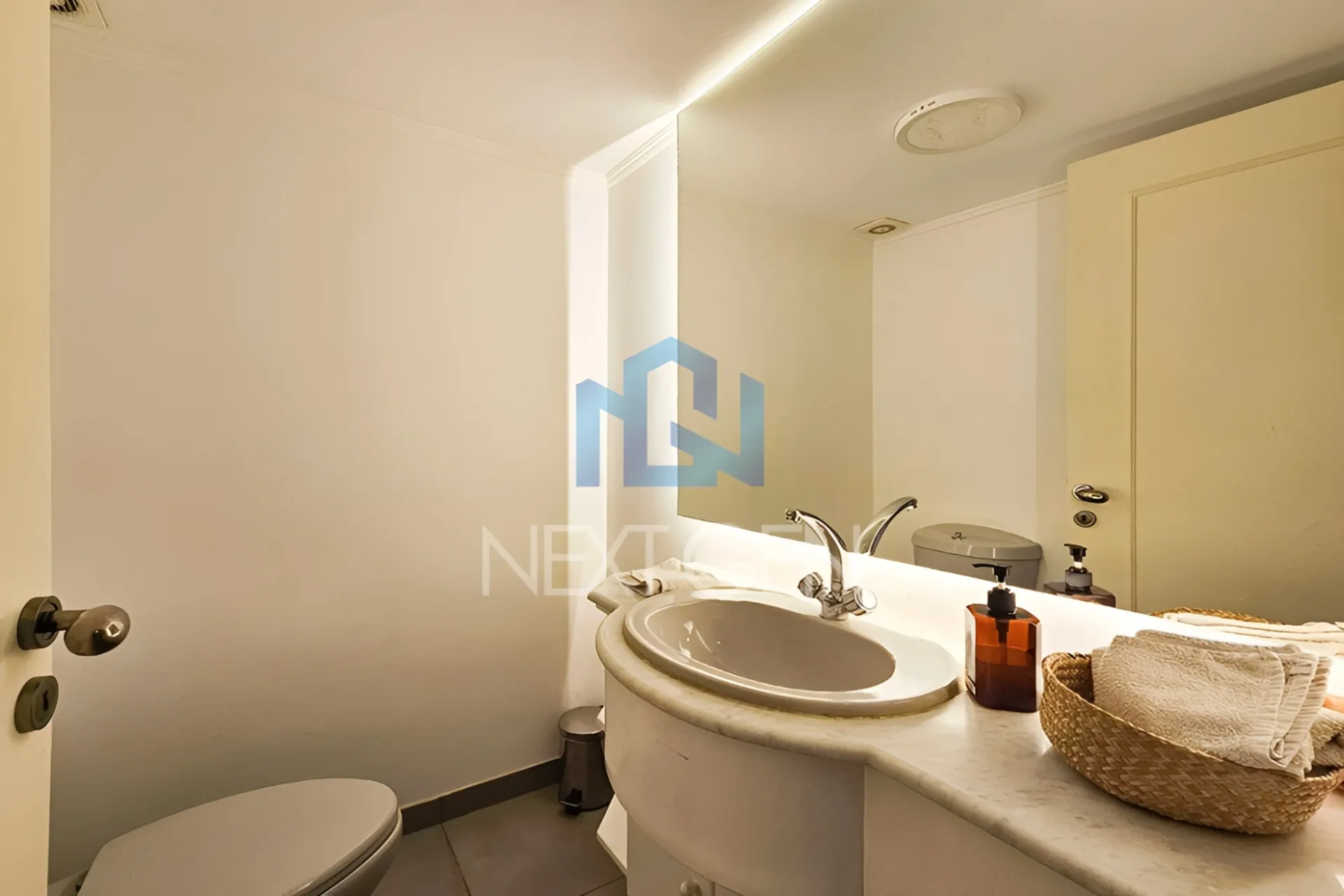 Apartment for rent in Achrafieh, Beirut, Lebanon