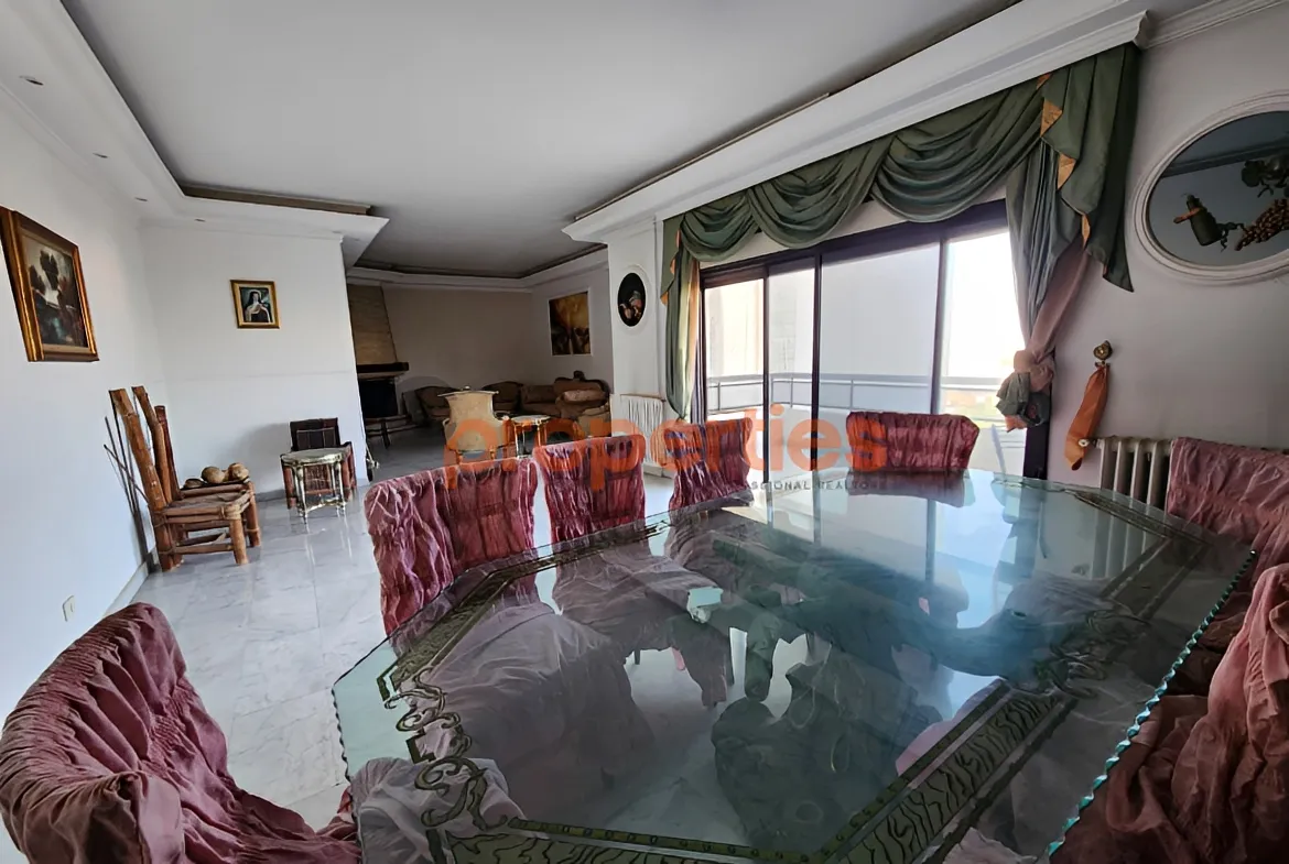 Apartment for Sale in Ballouneh