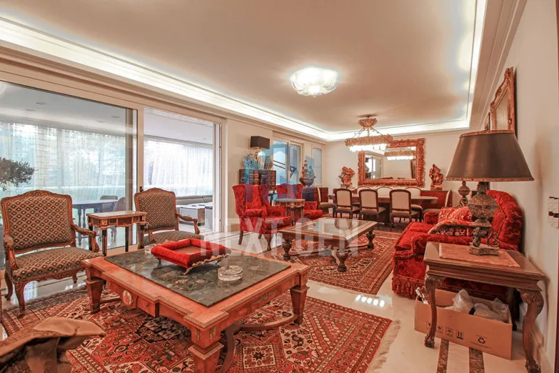 Apartment for Sale in Ras Beirut