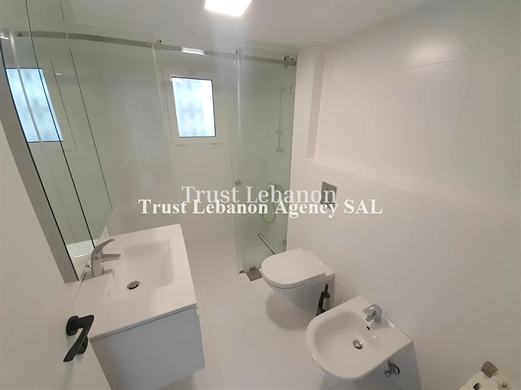 Apartment for rent in Ballouneh, Lebanon