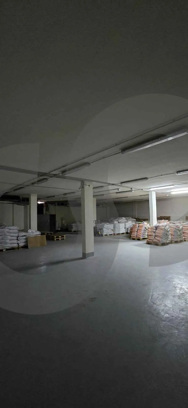 Warehouse for Sale in Baabda