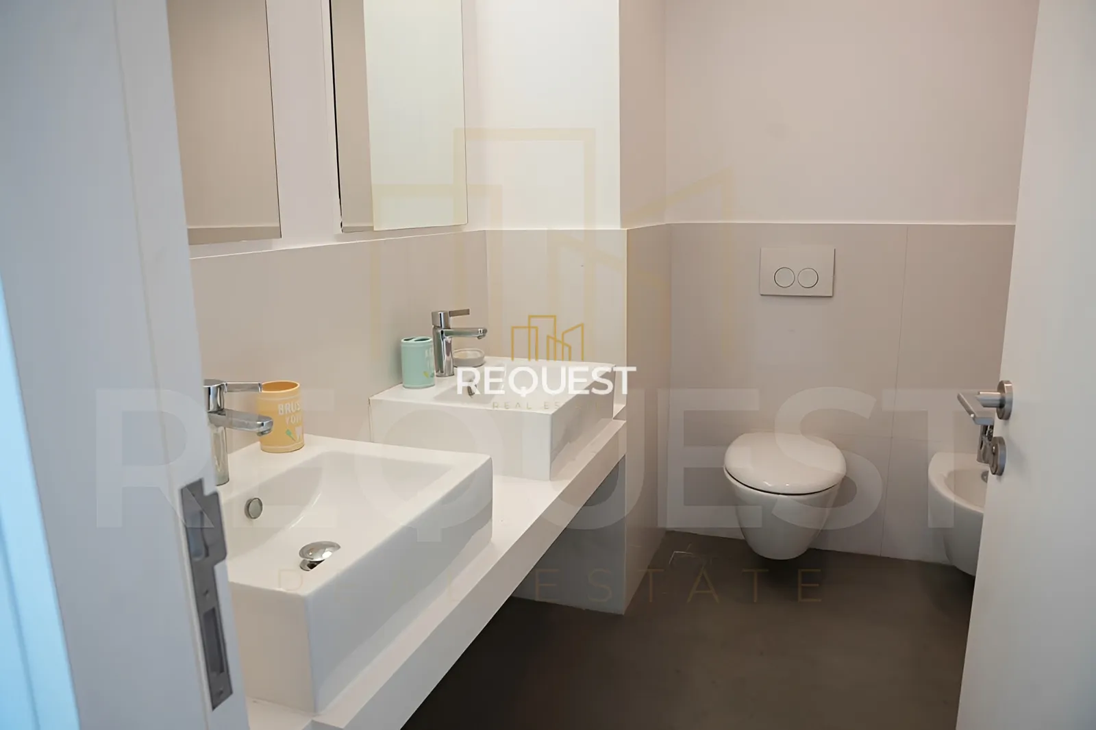 Apartment for rent in Achrafieh