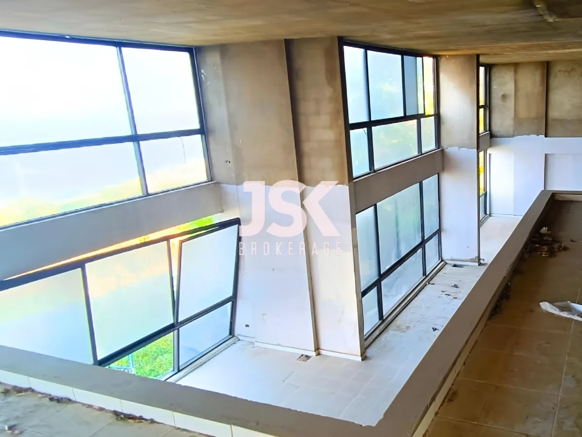 Commercial property for Sale in Nahr Ibrahim, Lebanon