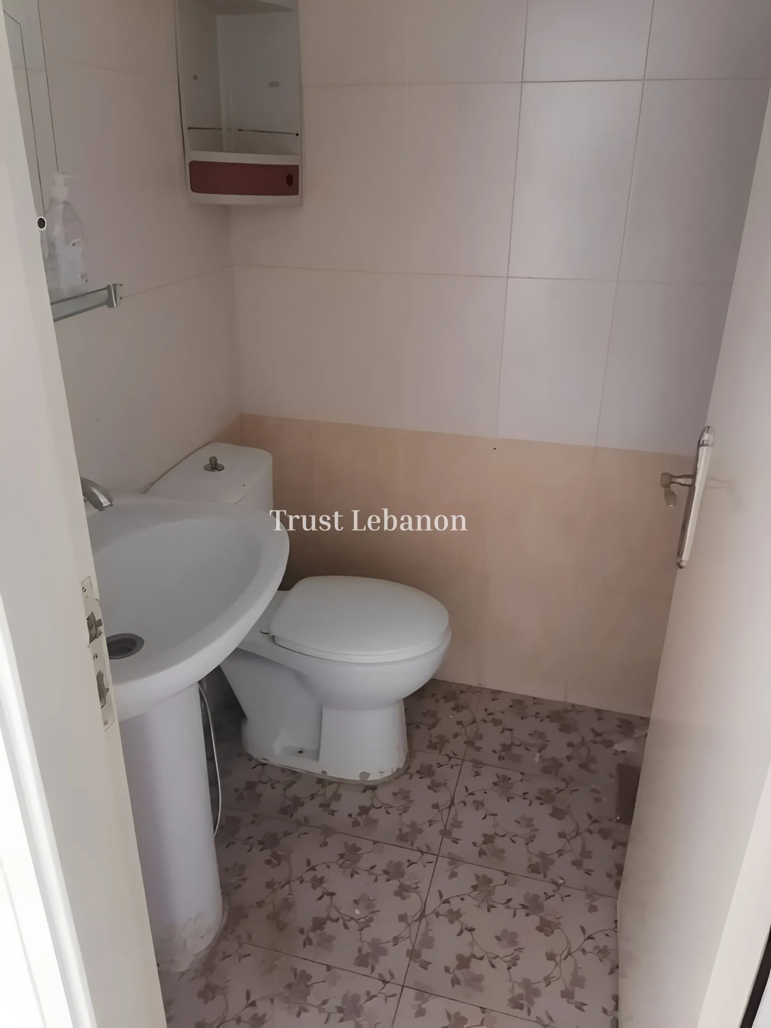 Apartment for sale in Sin El Fil, Lebanon