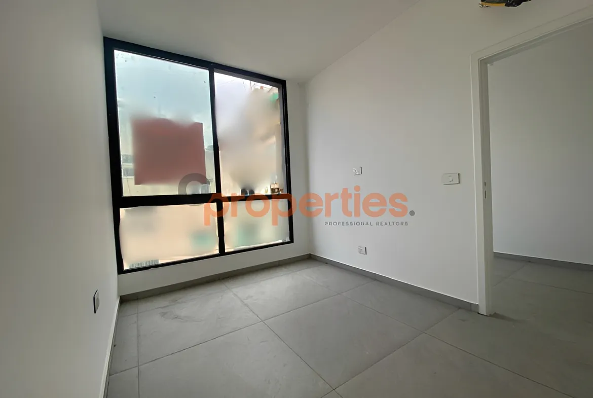 Office for Rent in Zalqa