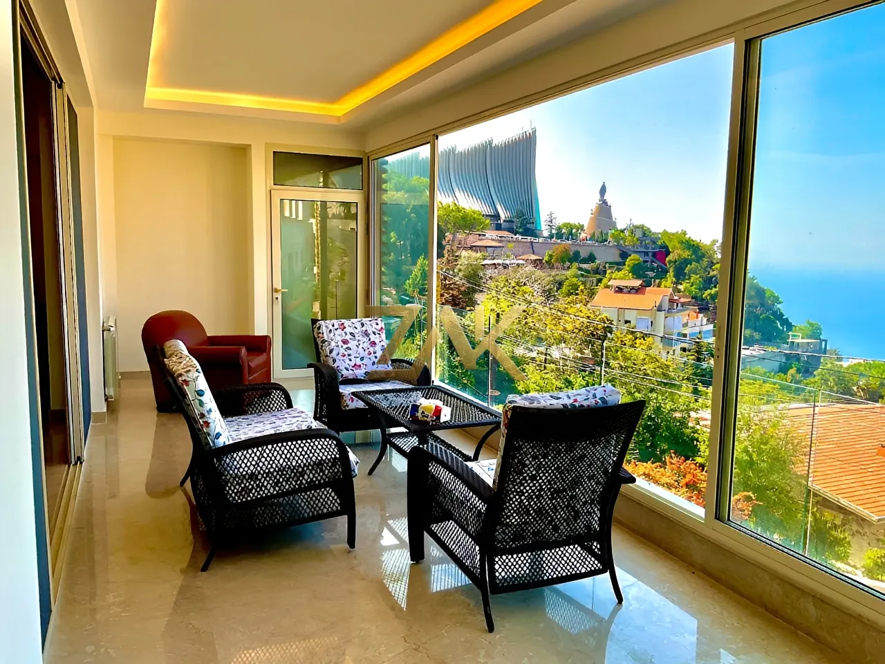 Triplex for Rent Harissa