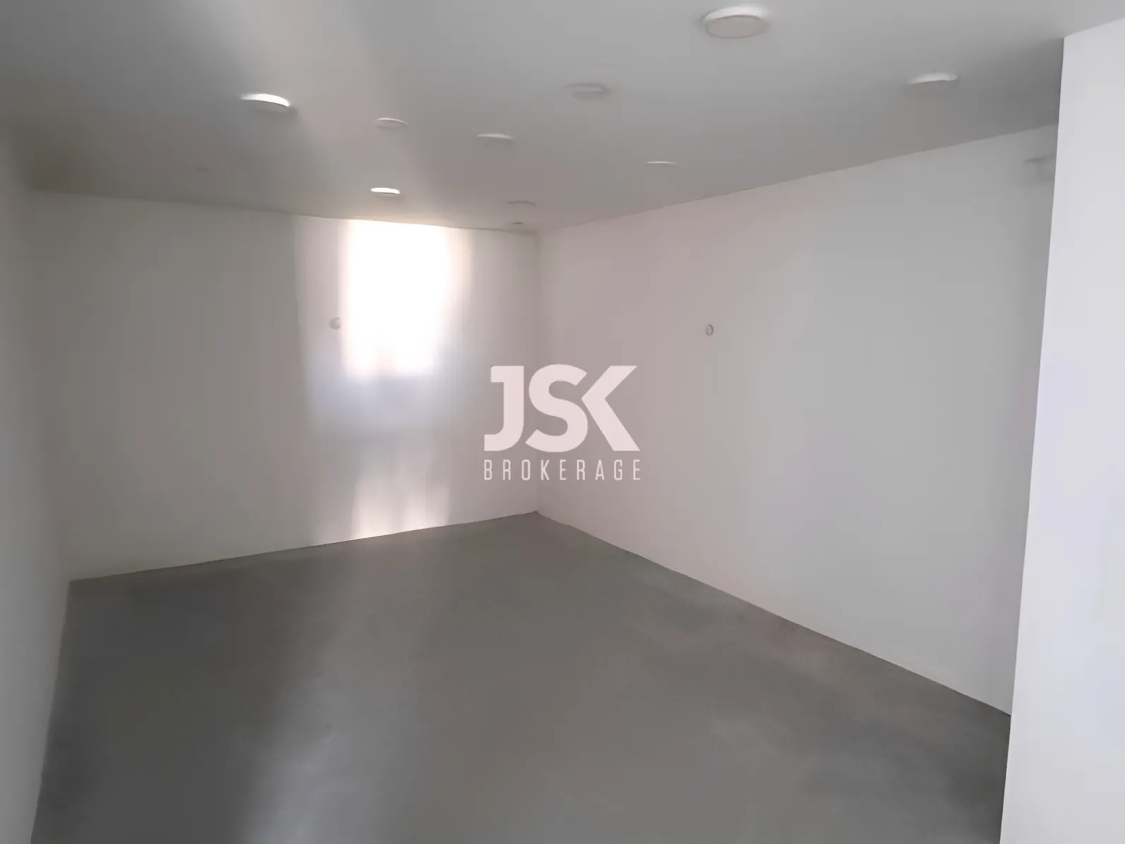 Office for Rent in Zouk Mikael