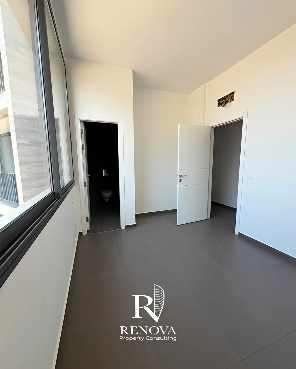 Building for rent in Mansourieh, Lebanon