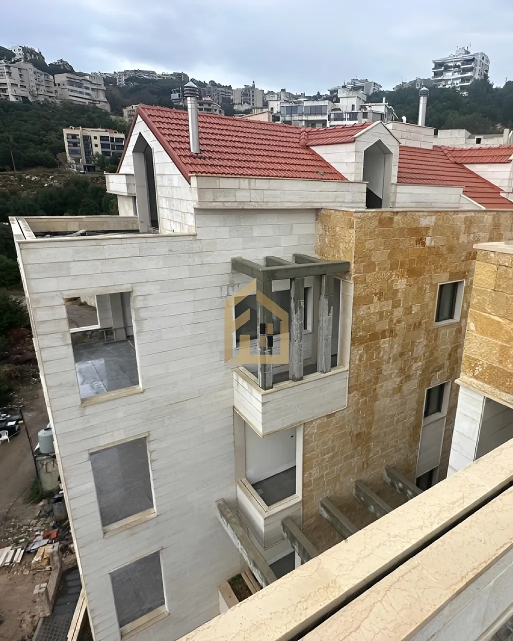 Apartment for sale in Ajaltoun, Lebanon - 3 bed, 3 bath
