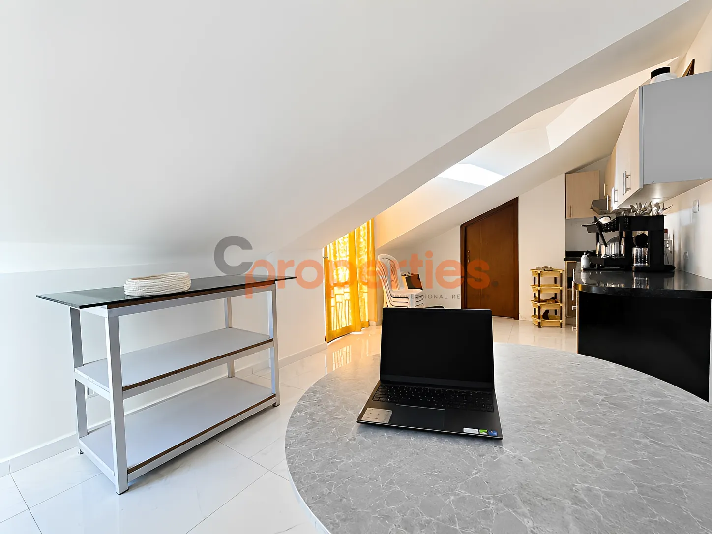 Apartment for Rent in Rayfoun