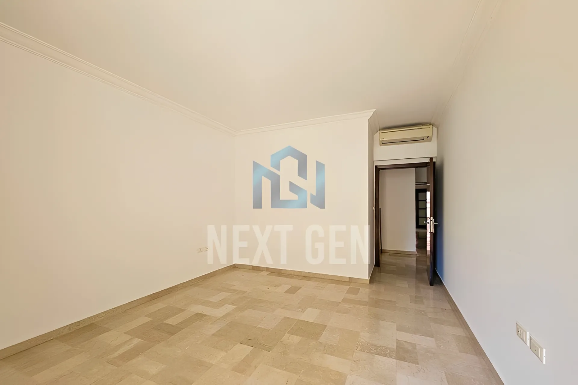 Apartment for rent in Ain Al Mraiseh, Beirut, Lebanon