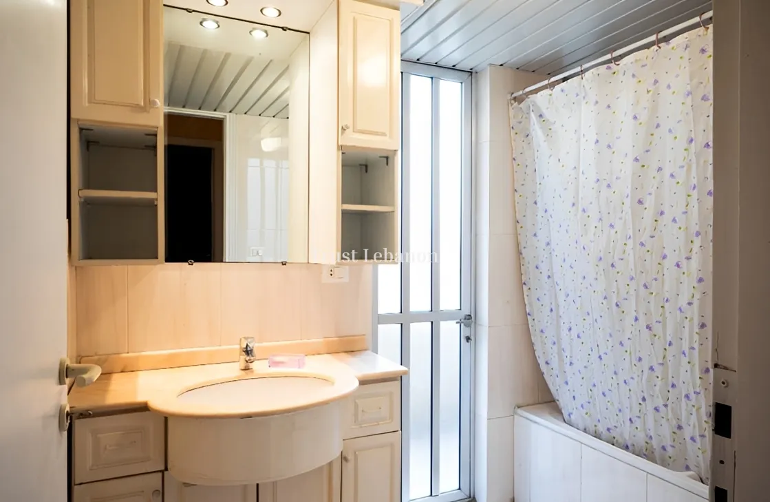 Apartment for sale in Msaytbeh, Beirut, Lebanon