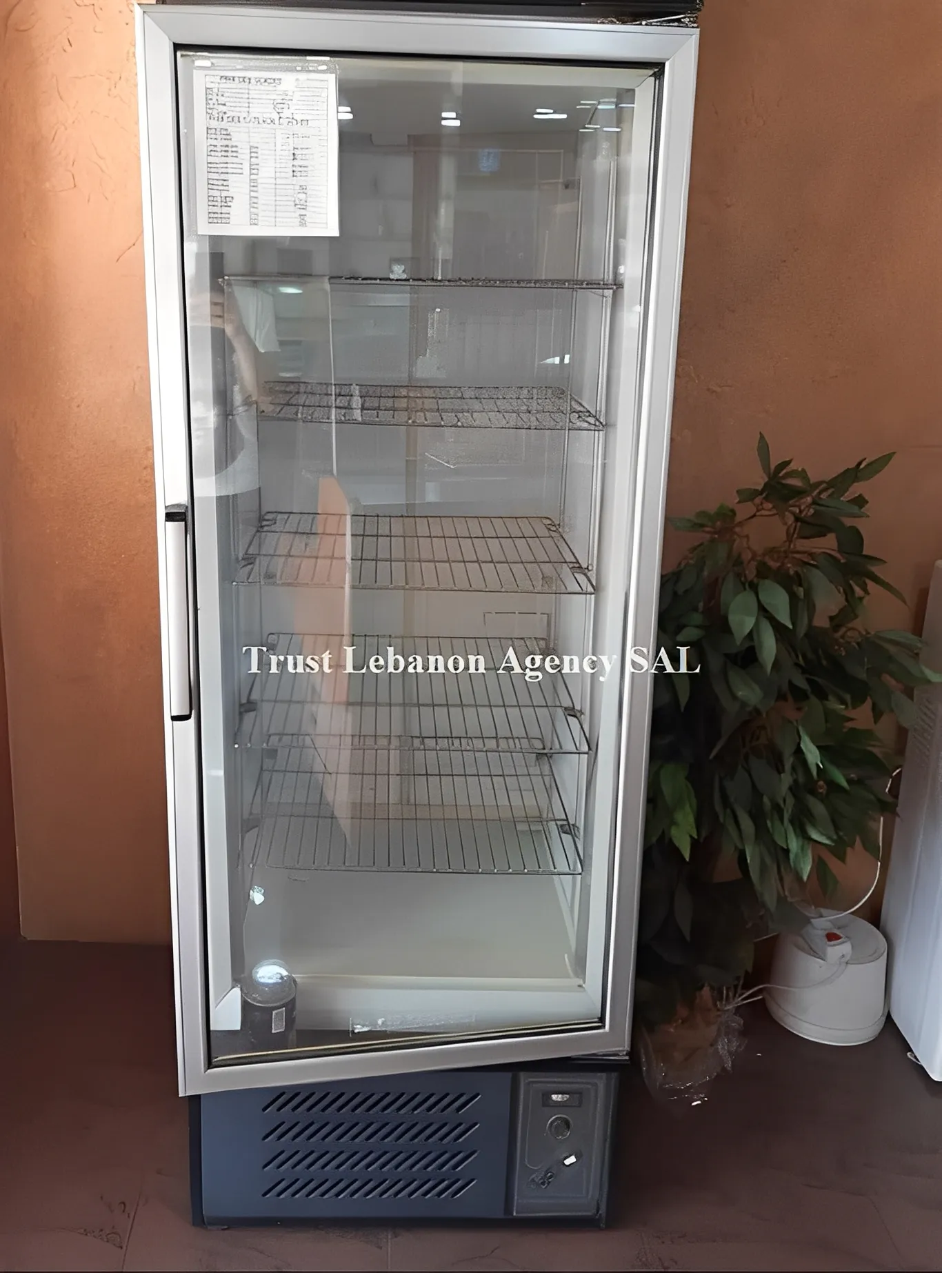Shop for sale in Baabda, Hadath