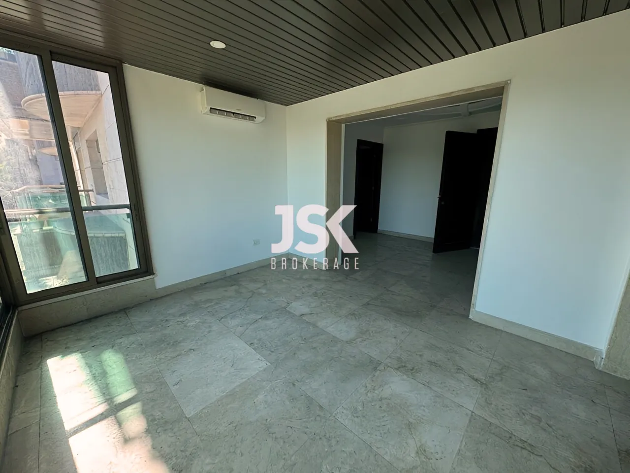 Apartment for Sale in Kaskas - 3 bed, 3 bath