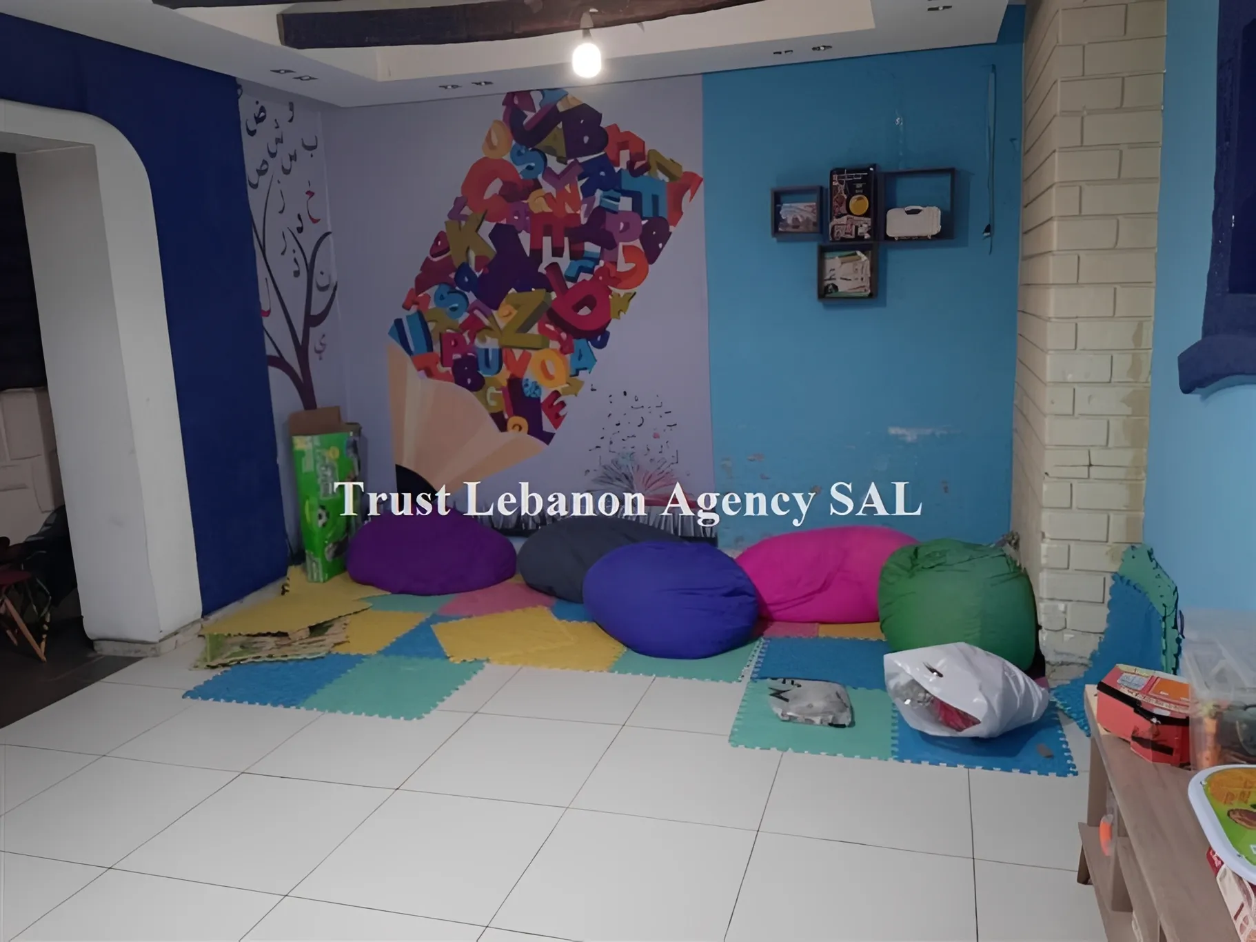 Commercial Property For Rent in Beirut, Bir Hasan