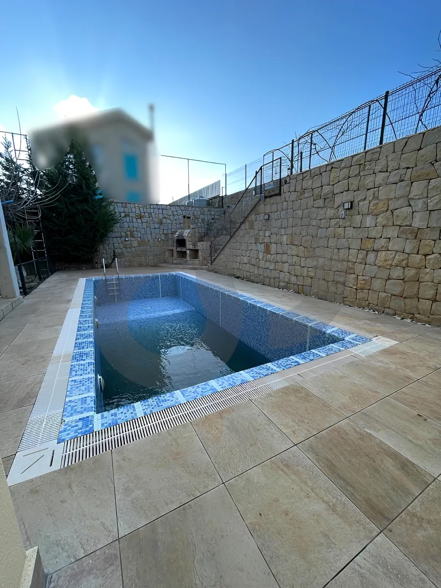 Villa for Sale in Bhamdoun, Lebanon