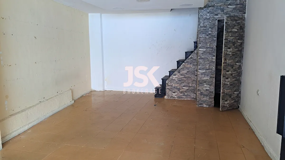 Shop for sale in Mar Elias, Ras Beirut