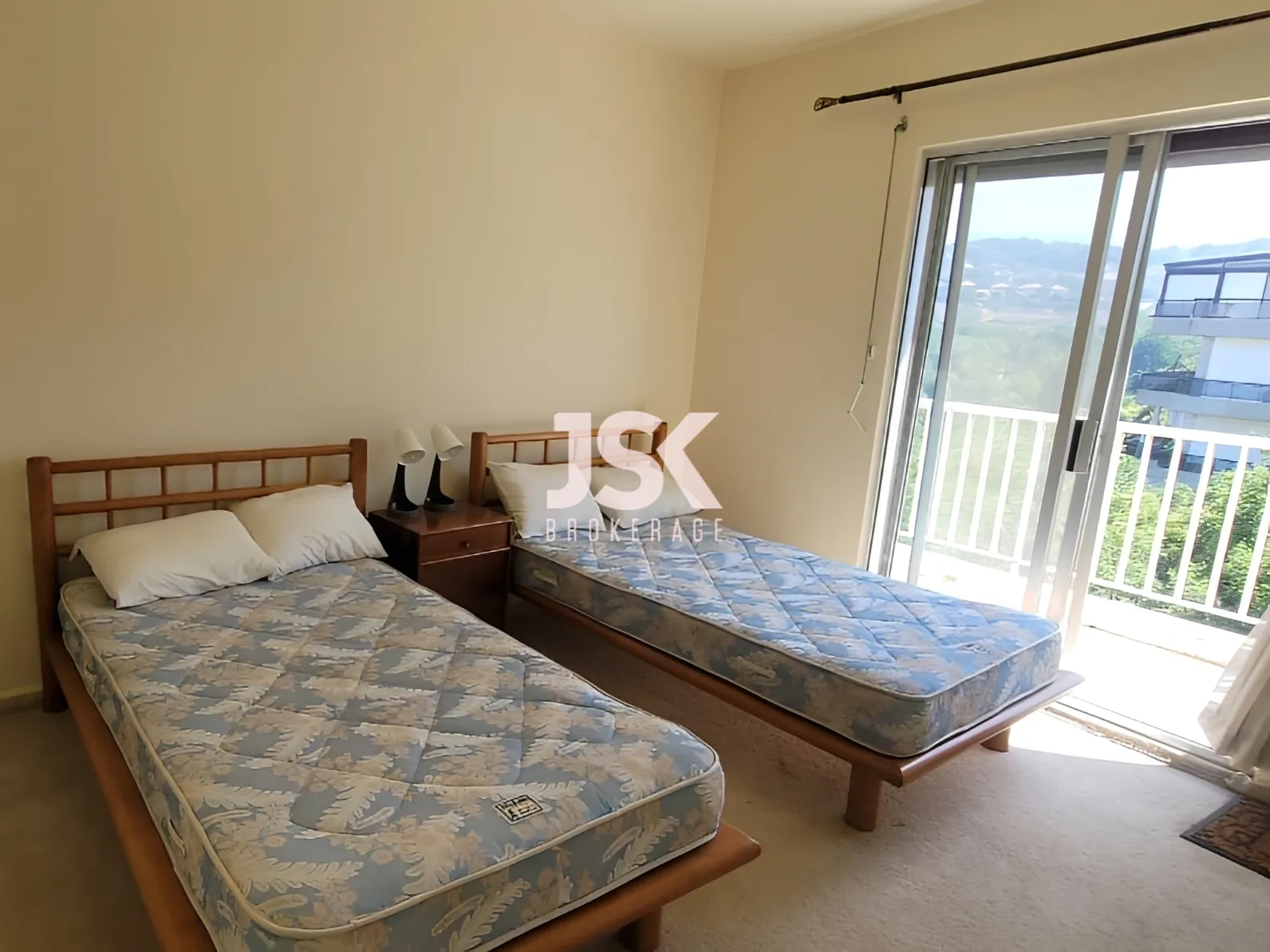 Apartment for Sale in Ajaltoun