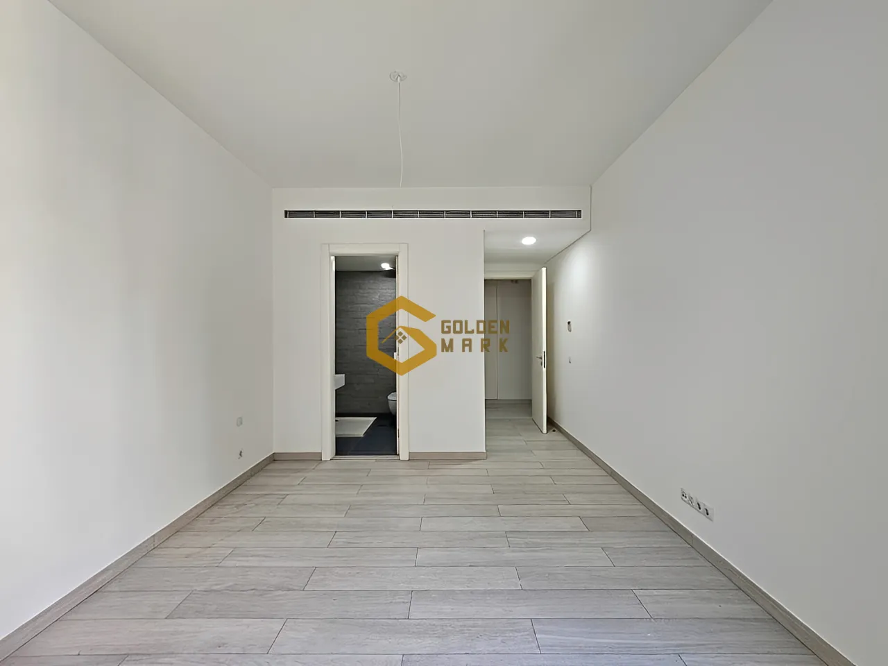 Apartment for Sale in Achrafieh, Beirut - 4 bed, 4 bath