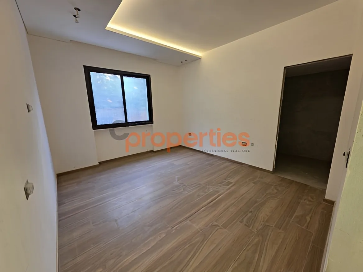 Apartment for Sale in Baabdat